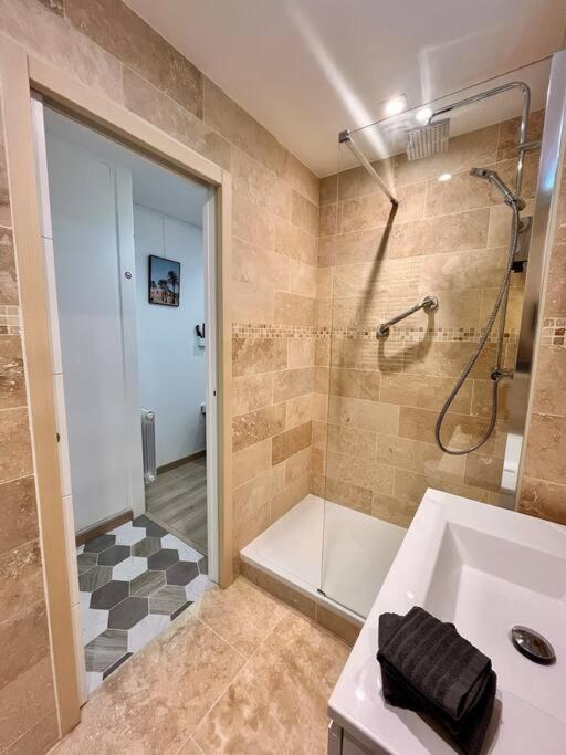 Апартаменты Montparnasse Art Gallery Studio /3P Париж Экстерьер фото